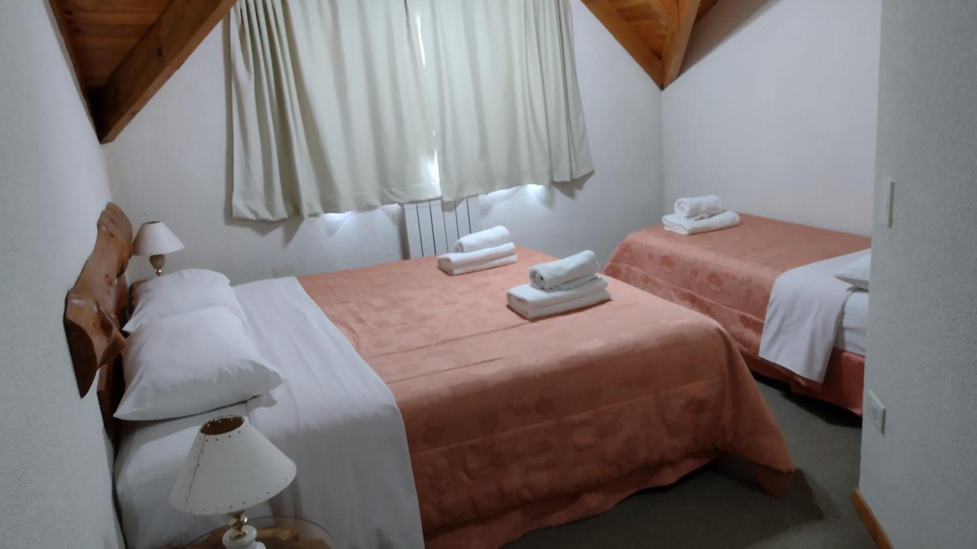 Apart Hotel Y Hosteria Del Sir Villa La Angostura Bagian luar foto
